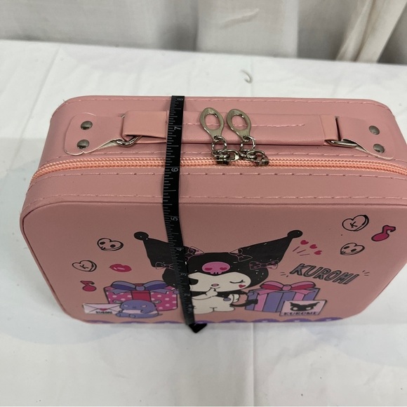 Sanrio Kuromi Charming Purple Cosmetic  Organizer Travel Chest and accessories - Picture 5 of 7
